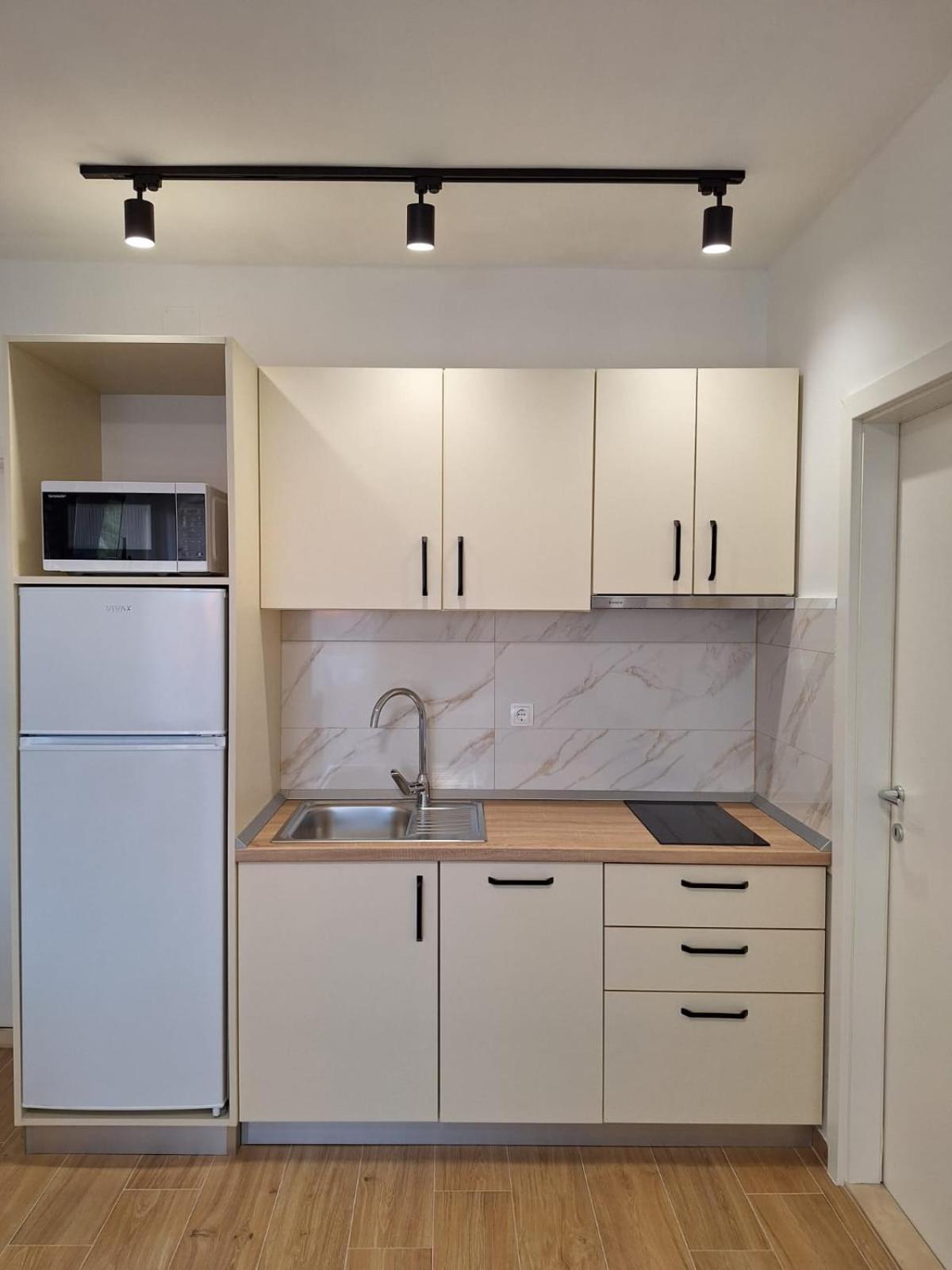 Apartmani Marino Privlaka  Exteriér fotografie