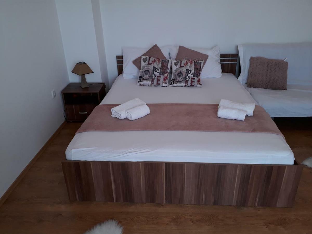 Apartmani Marino Privlaka  Exteriér fotografie