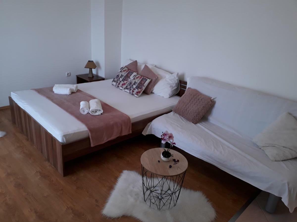 Apartmani Marino Privlaka  Exteriér fotografie
